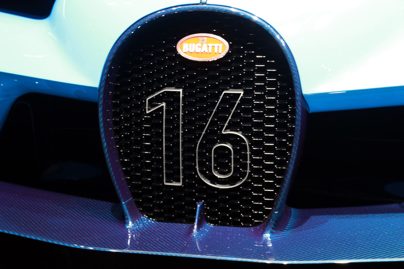Illustration for article titled Bugatti's Awesome Virtual Concept Looks Real Enough To Race Offline